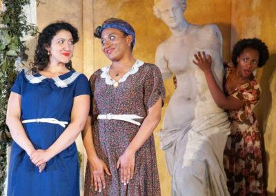 Tina El Gamal (Hero), Noelle Klyce (Ursula), Eunice Woods (Beatrice), _MUCH ADO ABOUT NOTHING
