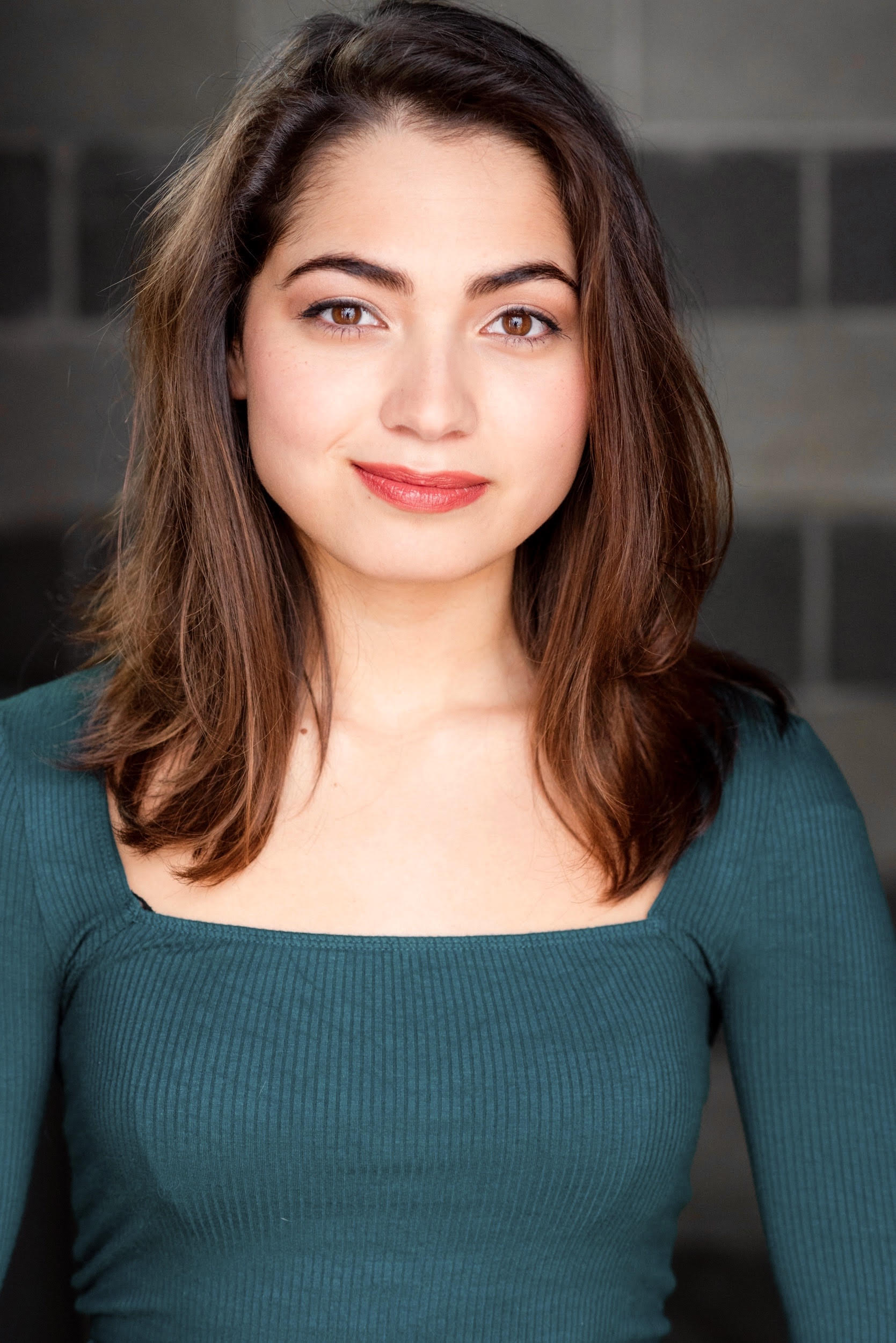 Aurora Penepacker Headshot